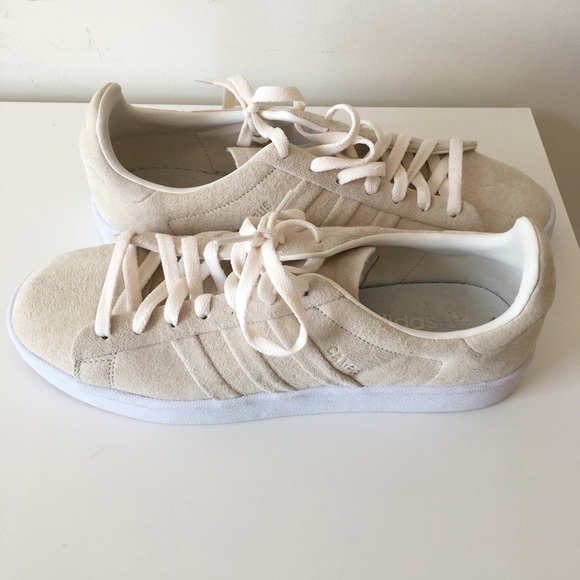 Men’s Adidas Campus off white shoes - Picture 2 of 4